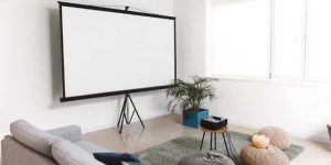 بررسی پرده نمایش پایه‌دار